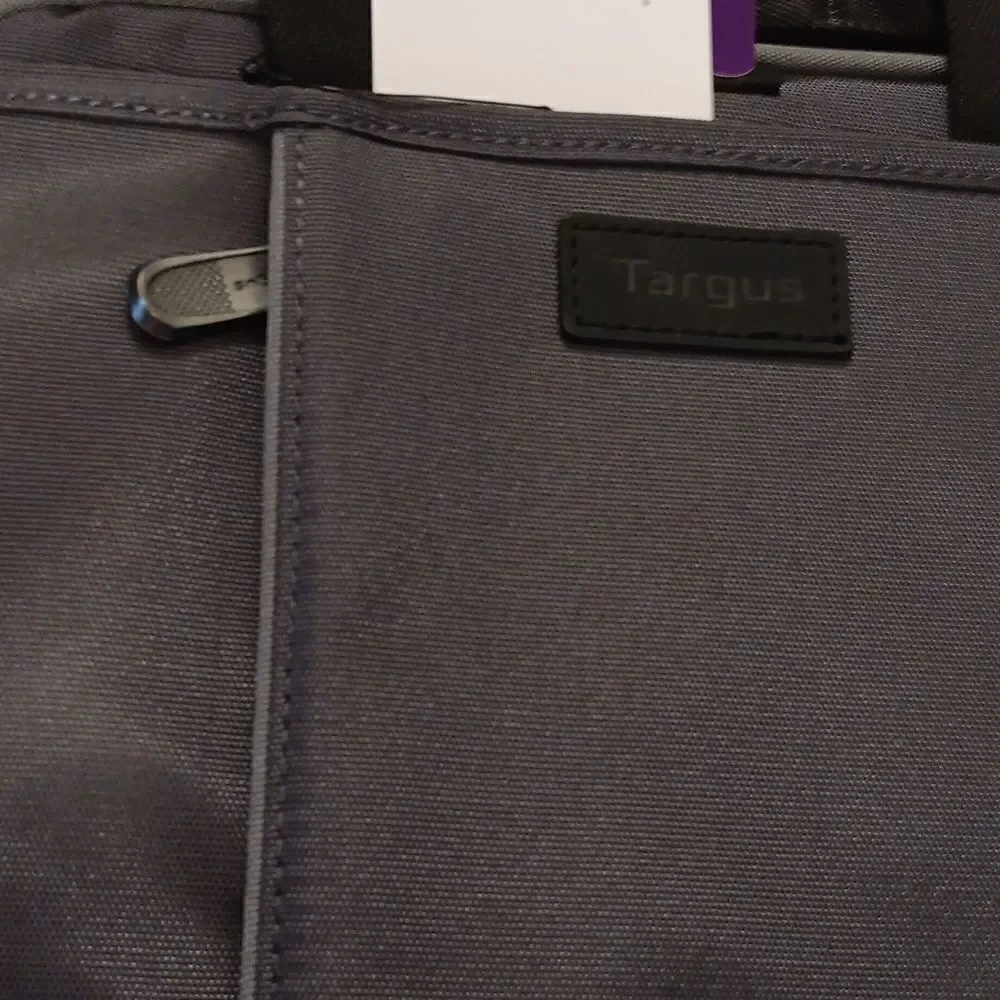 TARGUS SLIMCASE Grid Convertible‎ Slimcase With Dome Protection …